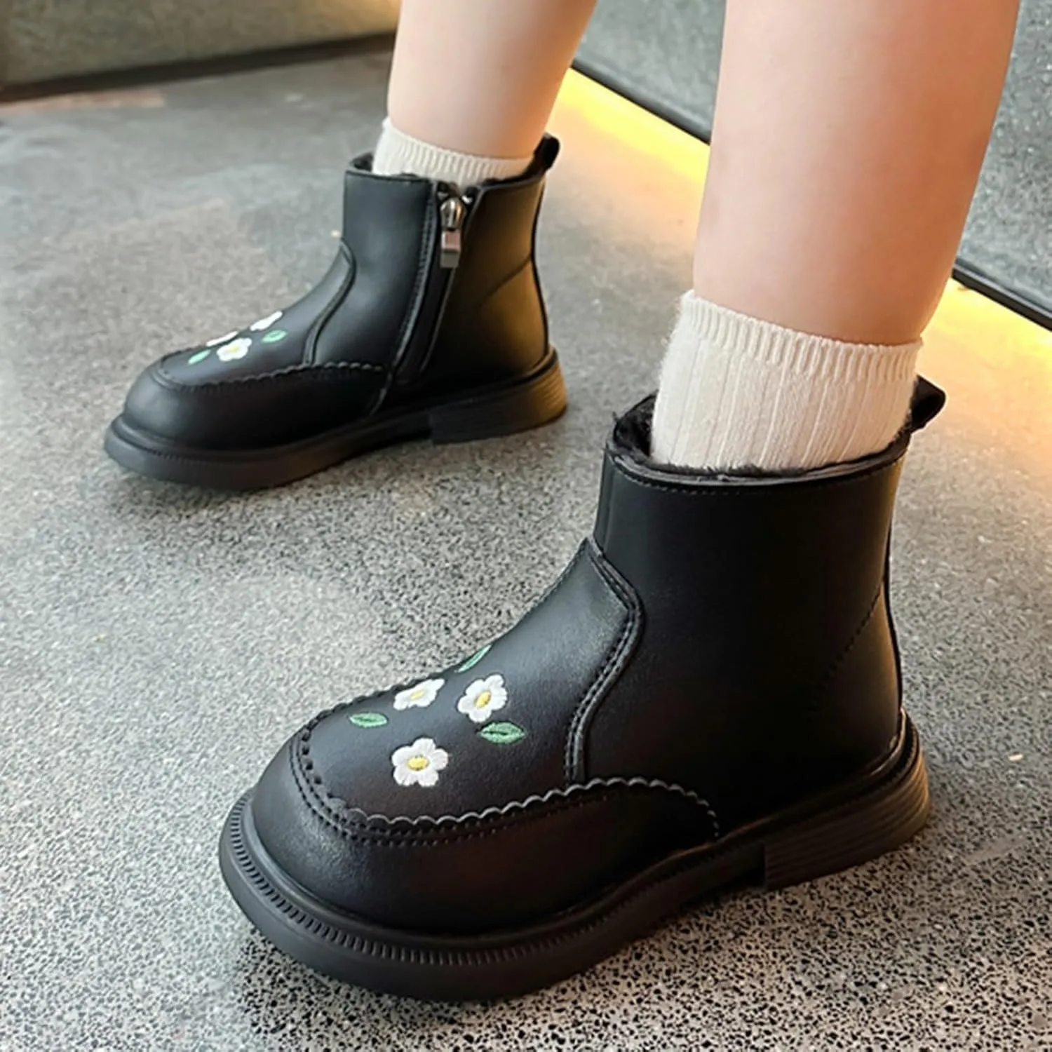 Flower Embroidery Baby Girls Ankle Boots Soft Sole Western Cowboy Booties Comfy Fleece Warm Pre-Walkers Shoes