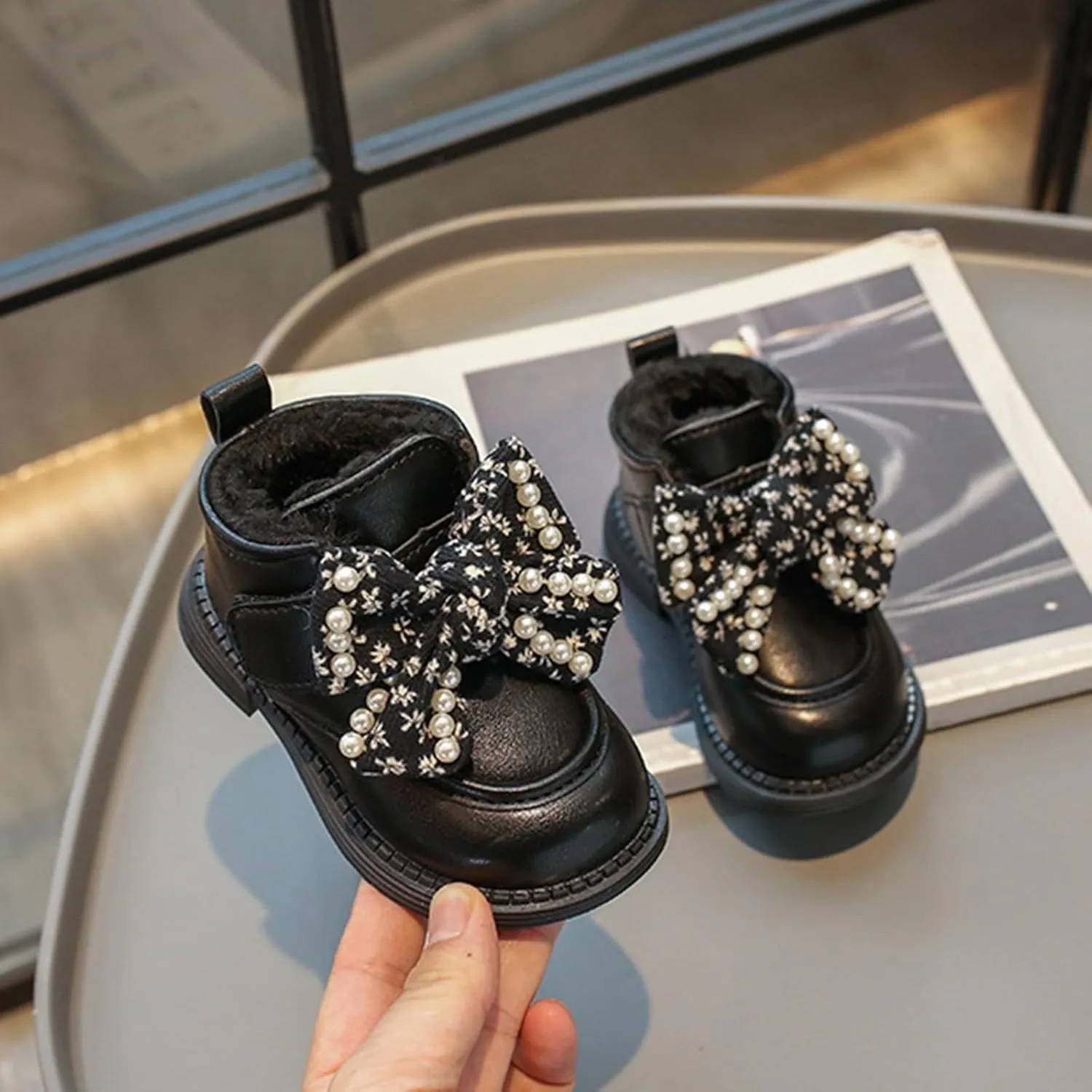 Girls Ankle Boots Sweet Bow Soft Sole Flat Booties Thick Plush Soft Sole Leather Non Slip Snow Boots