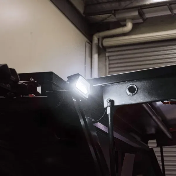 HARDKORR XDW SERIES TRI-COLOUR 45? ANGLED LED WORK LIGHT