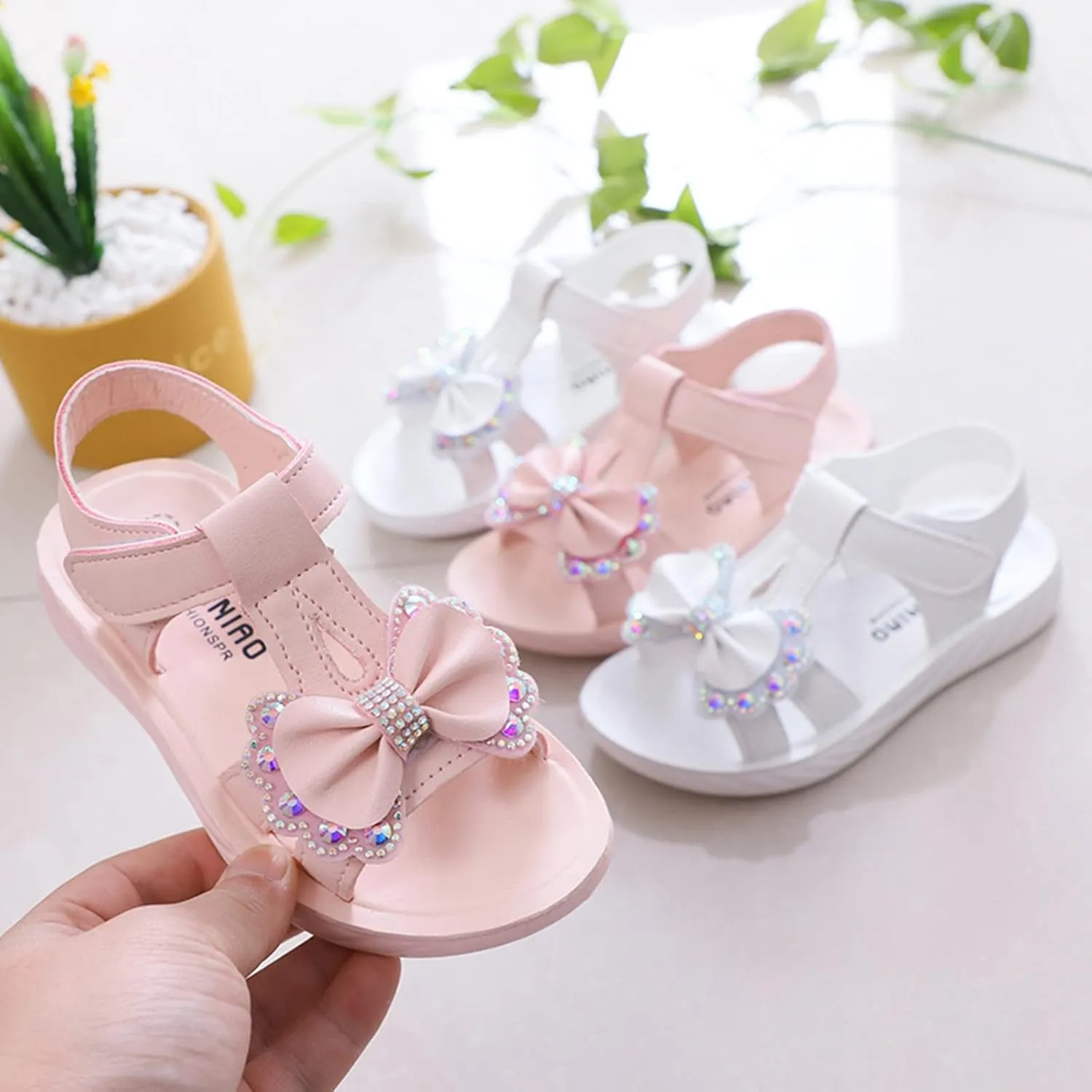 Jelly Baby Shoes Children Shoes Summer Sandals Fashion Little Girls Soft Soles Children Girls Sneaker Sandals Size 13