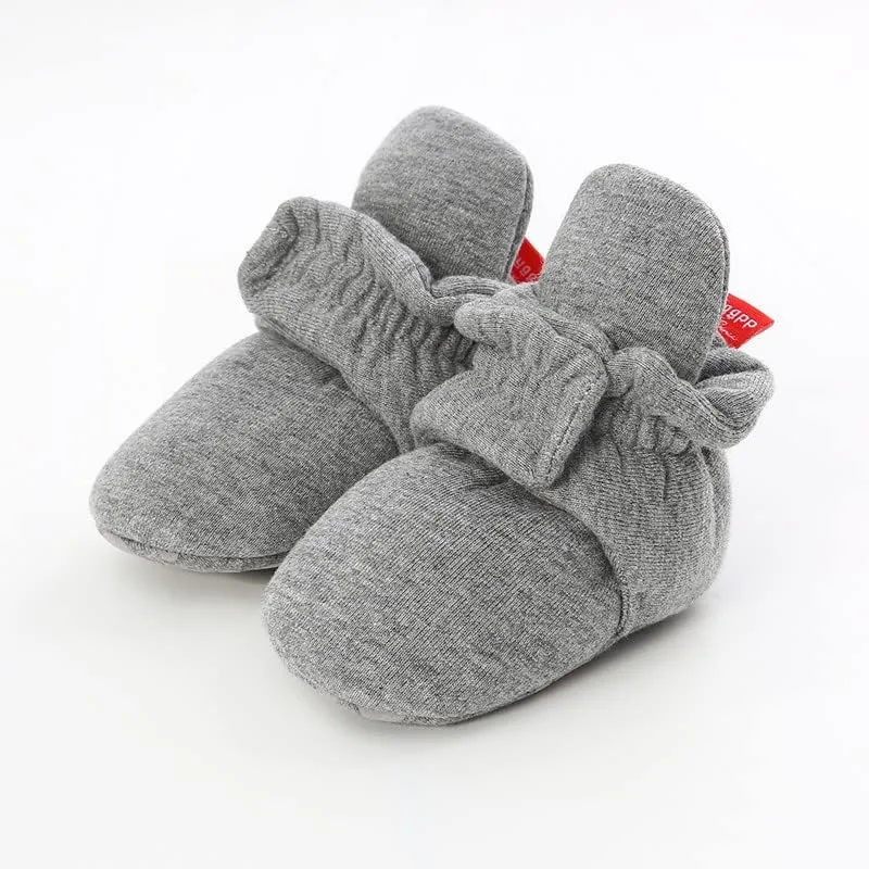 QIETION Newborn Baby Boys Girls Soft Fleece Booties Warm Slippers First Walkers Cozy Winter Sock Shoes Infant Crib Booties with Non Skid Bottom 0-18Month